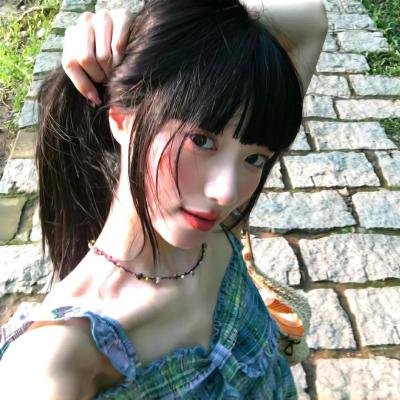 玫瑰园里的老少爷们儿